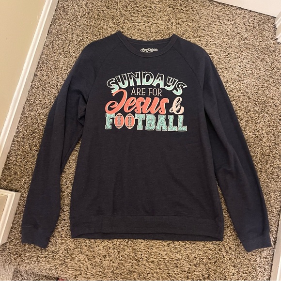 Sundays Are For Jesus and Football Sweatshirt Size Large - Picture 1 of 3